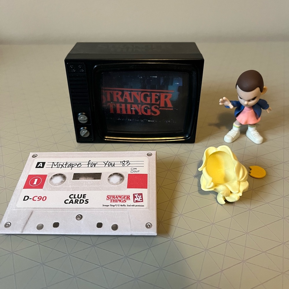 YuMe Stranger Things Upside Down Capsule - Eleven